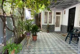 House For Sale, Nadzaladevi