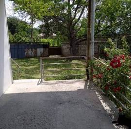 House For Sale, Ksovrisi