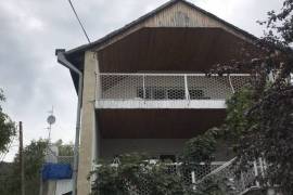 House For Sale, Tsavkisi