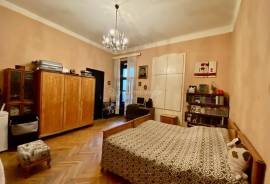 Apartment for sale, Old building, Vera