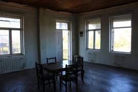 House For Sale, Grigoleti