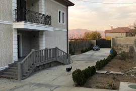 იყიდება სახლი, მცხეთა, საგურამო