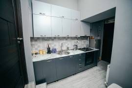 Apartment for sale, 2 Room, Old building, Tbilisi, Sololaki