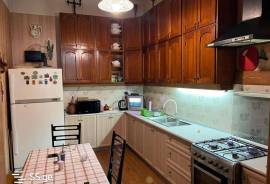 Apartment for sale, 4 Room, Old building, Tbilisi, vake