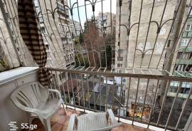 Apartment for sale, 4 Room, Old building, Tbilisi, vake