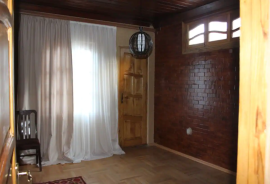 House For Rent, Mtatsminda