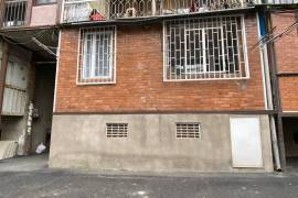 Apartment for sale, Old building, Digomi