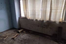 Apartment for sale, Old building, Gldani