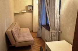 Продается квартира, 3 Kомнатная, Старое здание, Тбилиси, Мтацминда