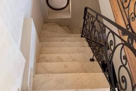 იყიდება ბინა, 5 ოთახიანი, ძველი აშენებული, რუსთავი, ძველი რუსთავი