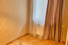 Аренда, 4 Kомнатная, Старое здание, Тбилиси, saburtalo