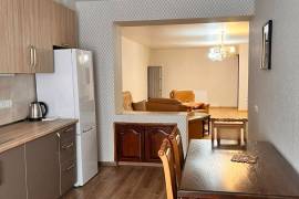 Аренда, 4 Kомнатная, Старое здание, Тбилиси, saburtalo