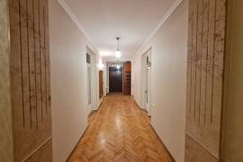 ქირავდება სახლი, 7 ოთახიანი, თბილისი, ვეძისი