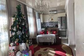 For Rent, 4 Room, Old building, Batumi, Tchaobi