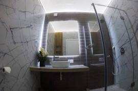 ქირავდება ბინა, 2 ოთახიანი, ახალი აშენებული, თბილისი, საბურთალო