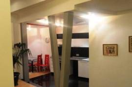 ქირავდება ბინა, 5 ოთახიანი, ახალი აშენებული, თბილისი, ვაკე