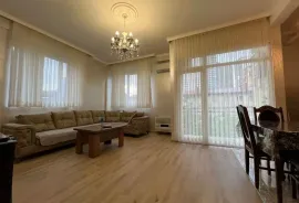 გირავდება ბინა, 4 ოთახიანი, ახალი აშენებული, ბათუმი, რუსთაველის უბანი