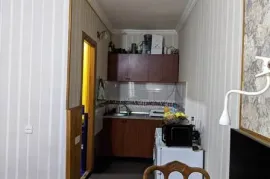 Аренда, 1 Kомнатная, Старое здание, Мтацминда