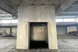 Продается , Склад