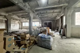 Продается , Склад