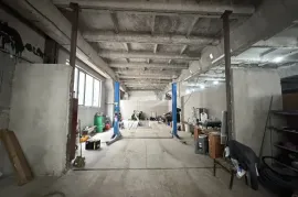 Продается , Склад