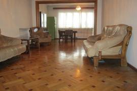 Apartment for sale, Old building, saburtalo