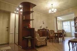 Аренда, 4 Kомнатная, Старое здание, Тбилиси, vake