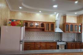 Продается Дом, 7 Kомнатная, Батуми