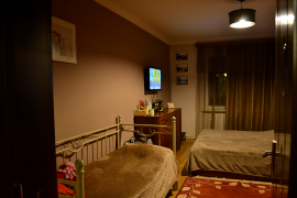 Продается квартира, 5 Kомнатная, Старое здание, Тбилиси, Темка