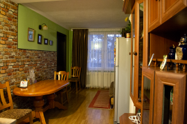 Продается квартира, 5 Kомнатная, Старое здание, Тбилиси, Темка
