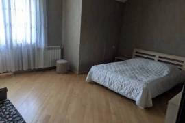 House For Sale, Tskneti