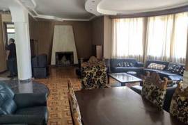 Продается Дом, 6 Kомнатная,  Окрестности Тбилиси, Цхнети