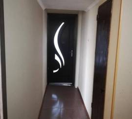 Продается квартира, 3 Kомнатная, Старое здание, Поти