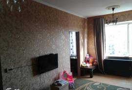Продается квартира, 3 Kомнатная, Старое здание, Поти