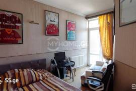 Apartment for sale, Old building, saburtalo