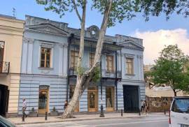 Daily Apartment Rent, 3 Room, Old building, Tbilisi, Chugureti