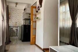 Daily Apartment Rent, 3 Room, Old building, Tbilisi, Chugureti
