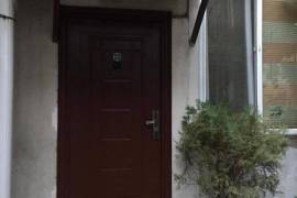 Продается квартира, 2 Kомнатная, Старое здание, Тбилиси, Сололаки