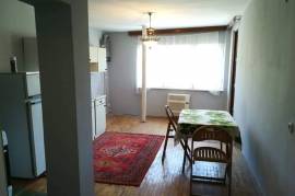 იყიდება ბინა, 4 ოთახიანი, ძველი აშენებული, მცხეთა, მცხეთა