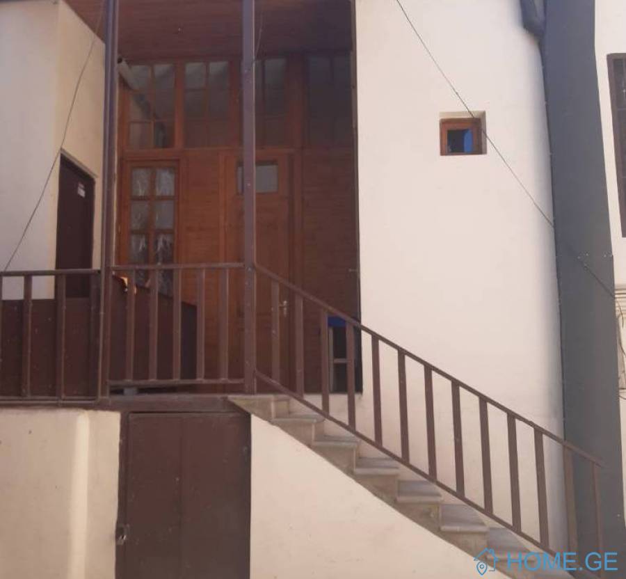 For Rent, 1 Room, Old building, Tbilisi, Krtsanisi