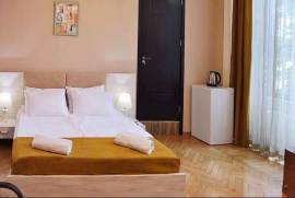 Аренда, 4 Kомнатная, Старое здание, Тбилиси, Мтацминда