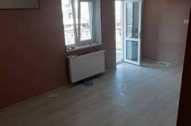 Apartment for sale, Old building, saburtalo