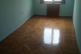 Apartment for sale, Old building, Avtokarkhana Settlement