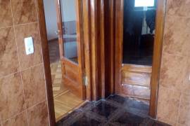 Apartment for sale, Old building, Avtokarkhana Settlement