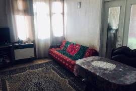Apartment for sale, Old building, Sulkhan-Saba 