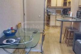 For Rent, 3 Room, Old building, Tbilisi, Didube