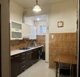 Продается квартира, 2 Kомнатная, Старое здание, Тбилиси, Чугурети