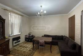 Apartment for sale, Old building, Chugureti