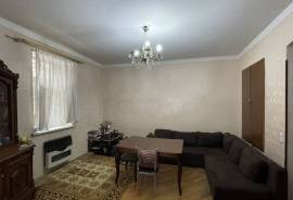 Apartment for sale, Old building, Chugureti