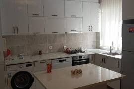 Apartment for sale, Old building, Isani